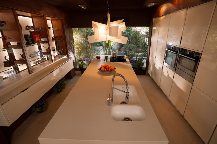 The All-White Kitchen: Minimal Design, Maximum Impact